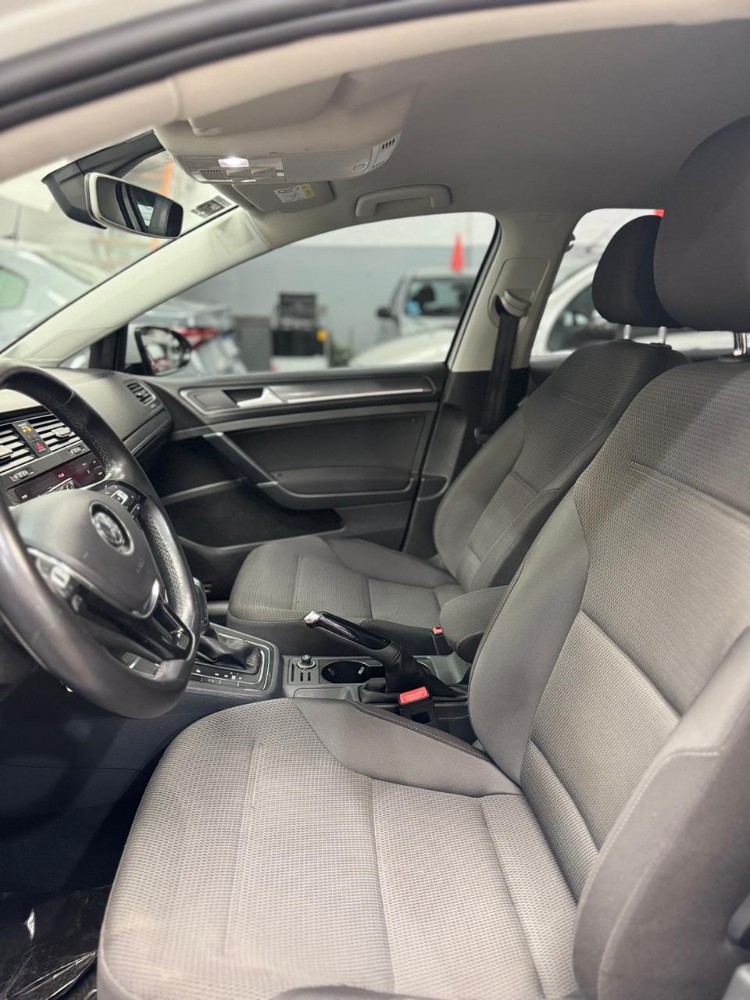 Volkswagen GOLF COMFORTLINE 1.4L TSI DSG — foto 5